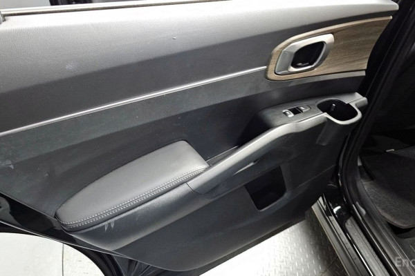 2022 Kia Sorento с пробегом 117 941 км