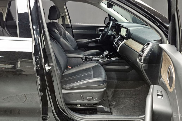 2022 Kia Sorento с пробегом 117 941 км