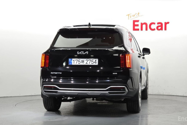 2023 Kia Sorento с пробегом 66 972 км