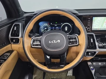 2023 Kia Sorento с пробегом 66 972 км