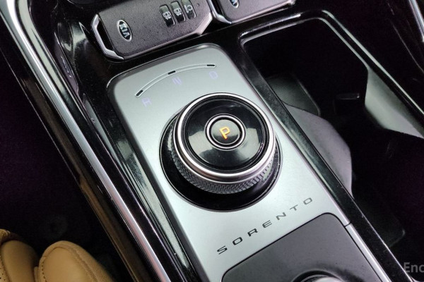 2020 Kia Sorento с пробегом 82 377 км