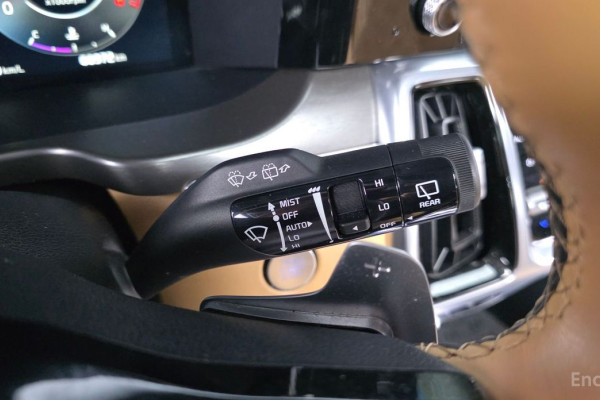 2023 Kia Sorento с пробегом 66 972 км