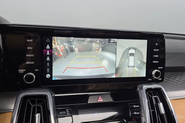 2023 Kia Sorento с пробегом 66 972 км