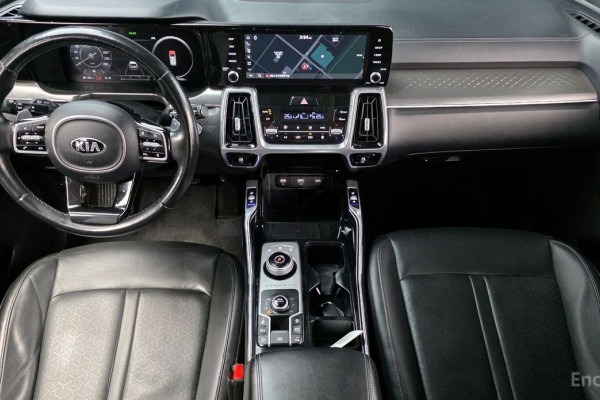 2020 Kia Sorento с пробегом 137 428 км