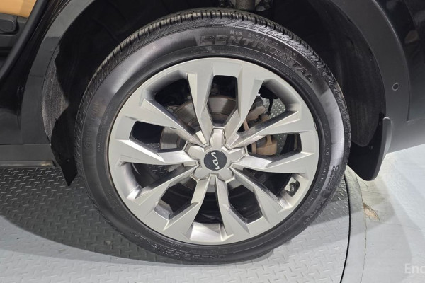 2023 Kia Sorento с пробегом 66 972 км