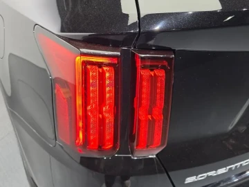 2023 Kia Sorento с пробегом 66 972 км