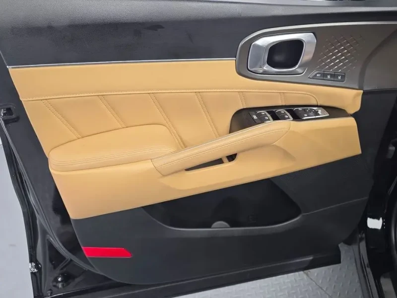 2023 Kia Sorento с пробегом 66 972 км