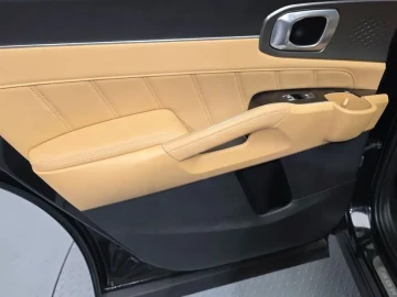 2023 Kia Sorento с пробегом 66 972 км