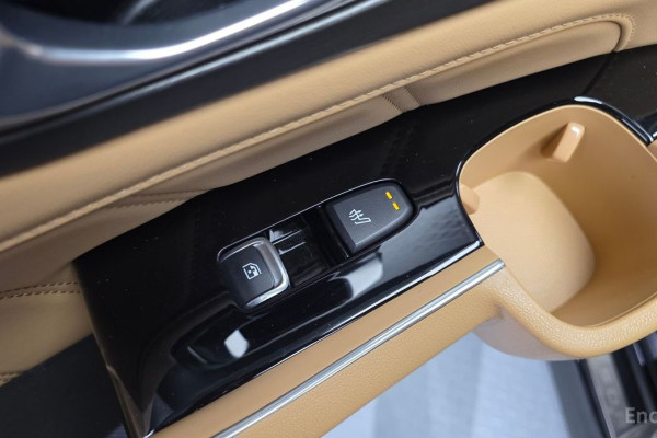 2023 Kia Sorento с пробегом 66 972 км