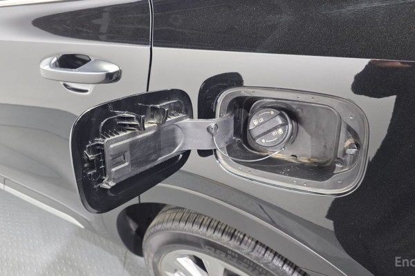 2023 Kia Sorento с пробегом 66 972 км