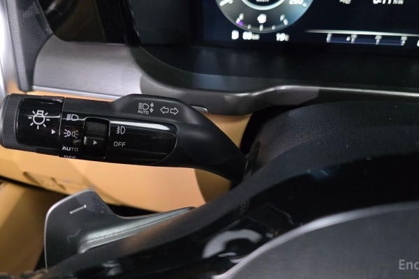 2023 Kia Sorento с пробегом 66 972 км