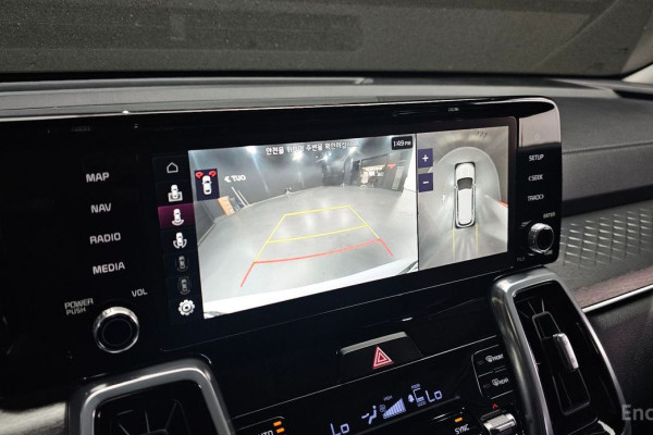 2023 Kia Sorento с пробегом 58 122 км