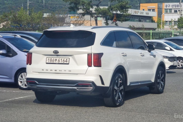 2020 Kia Sorento с пробегом 80 592 км