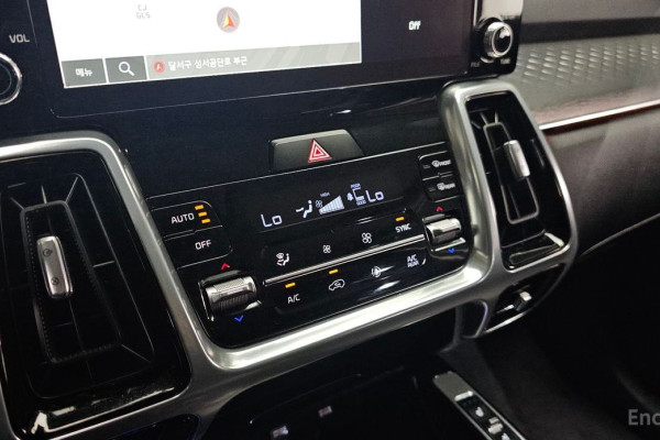 2023 Kia Sorento с пробегом 58 122 км