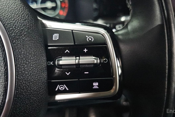 2023 Kia Sorento с пробегом 58 122 км