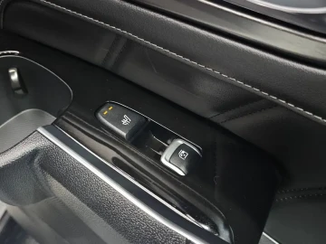 2023 Kia Sorento с пробегом 58 122 км