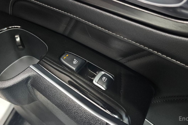 2023 Kia Sorento с пробегом 58 122 км