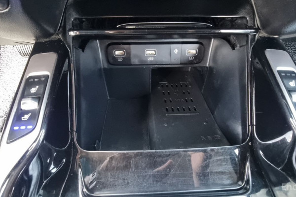 2020 Kia Sorento с пробегом 80 592 км