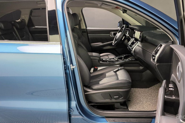 2022 Kia Sorento с пробегом 71 267 км