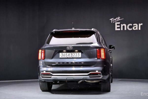 2020 Kia Sorento с пробегом 122 196 км