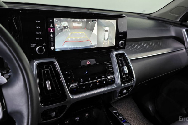 2022 Kia Sorento с пробегом 71 267 км