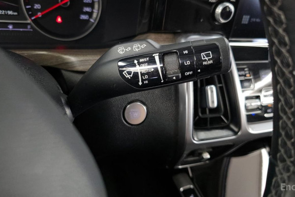 2020 Kia Sorento с пробегом 122 196 км