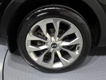 2020 Kia Sorento с пробегом 135 243 км