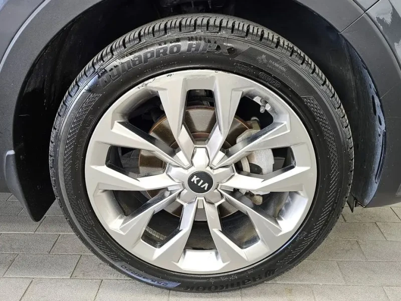 2020 Kia Sorento с пробегом 122 196 км