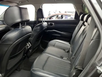 2020 Kia Sorento с пробегом 122 196 км