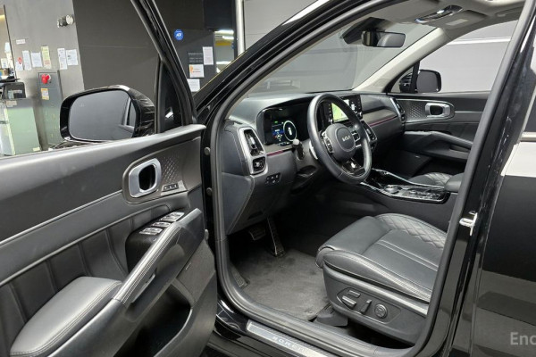 2023 Kia Sorento с пробегом 51 529 км