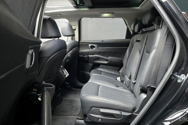 2023 Kia Sorento с пробегом 51 529 км