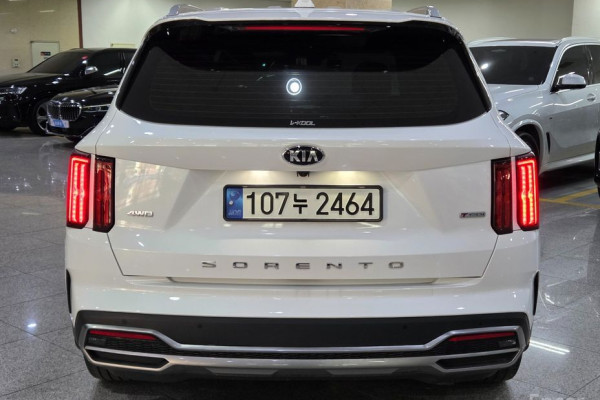 2021 Kia Sorento с пробегом 35 261 км