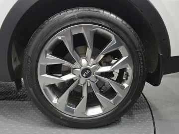 2020 Kia Sorento с пробегом 96 988 км