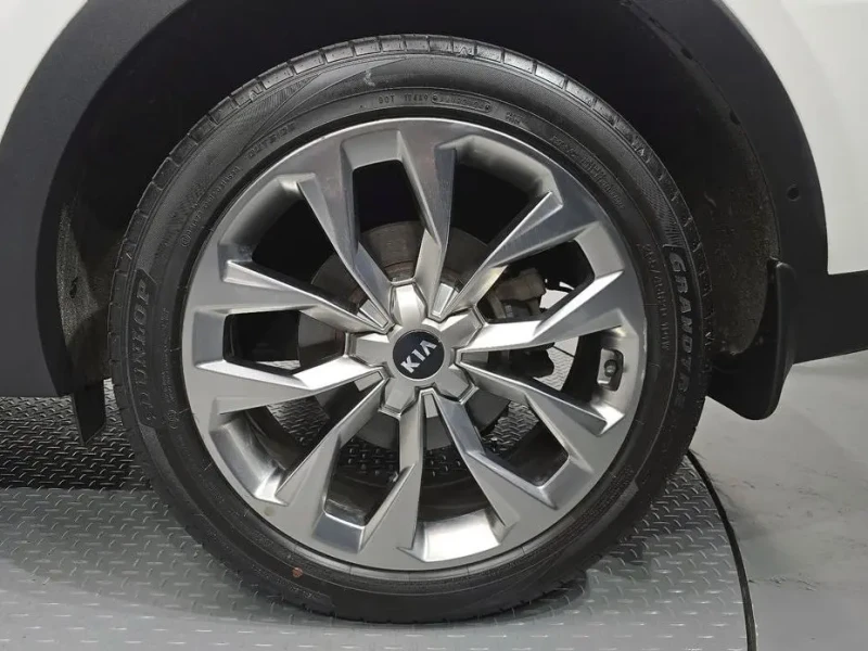 2020 Kia Sorento с пробегом 96 988 км