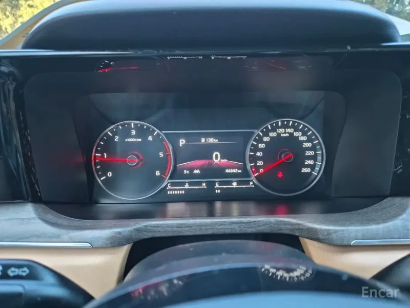 2021 Kia Sorento с пробегом 44 000 км