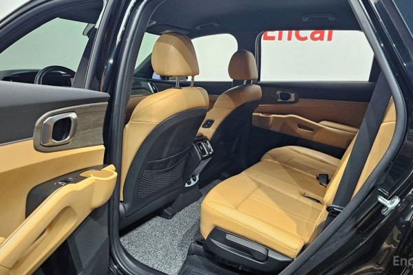 2021 Kia Sorento с пробегом 75 373 км