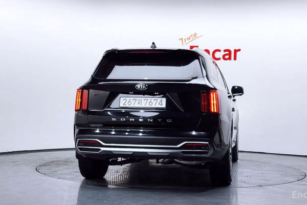 2020 Kia Sorento с пробегом 83 243 км
