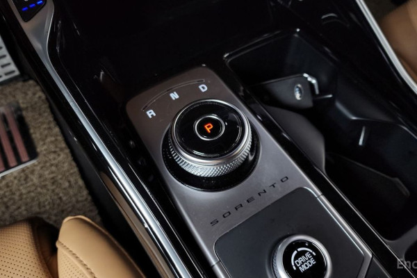 2020 Kia Sorento с пробегом 83 243 км