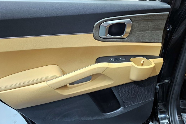 2021 Kia Sorento с пробегом 75 373 км