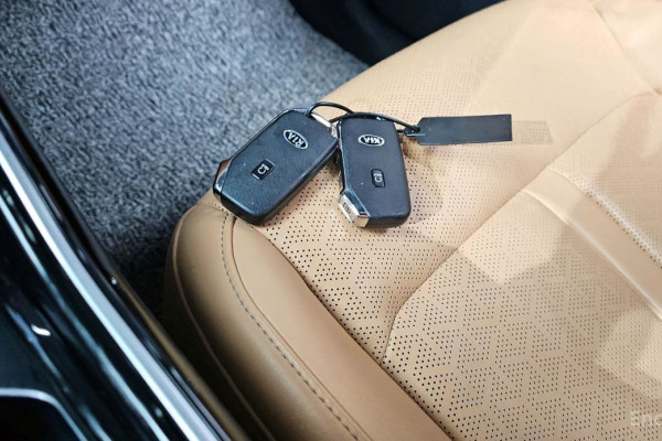 2021 Kia Sorento с пробегом 75 373 км