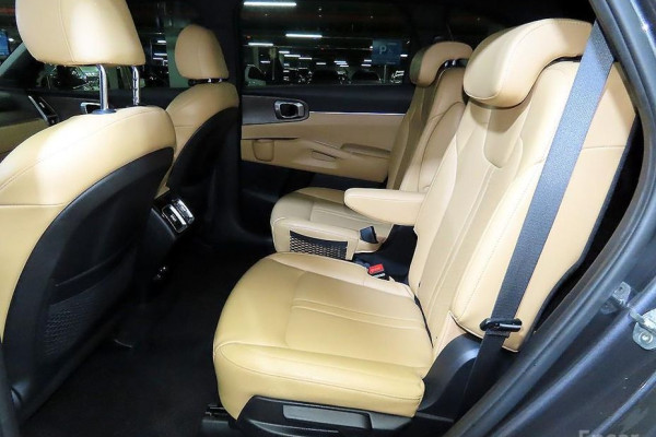 2020 Kia Sorento с пробегом 70 528 км