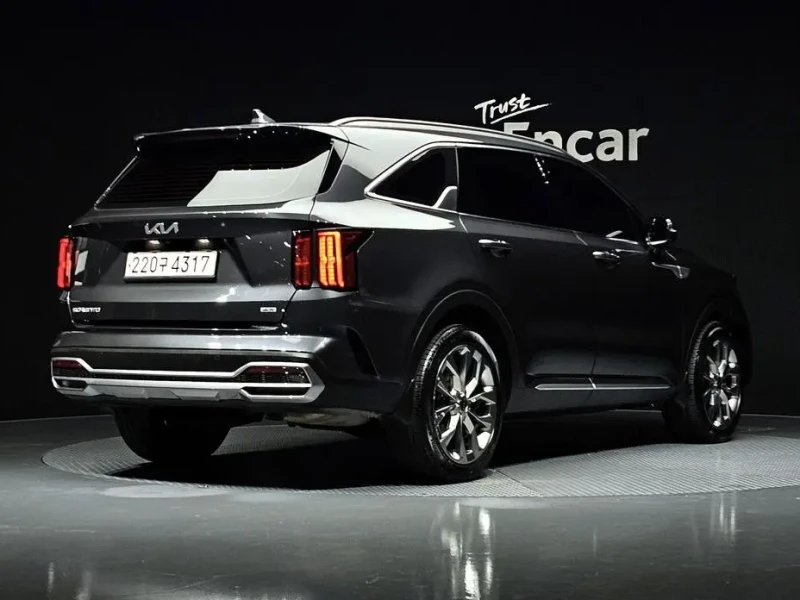 2023 Kia Sorento с пробегом 78 473 км