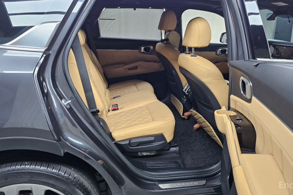 2021 Kia Sorento с пробегом 81 011 км