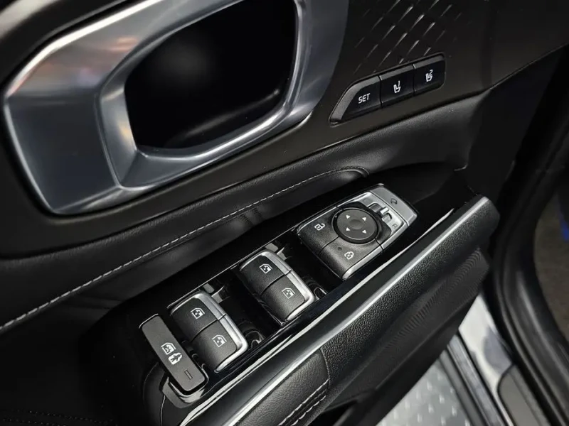 2023 Kia Sorento с пробегом 78 473 км