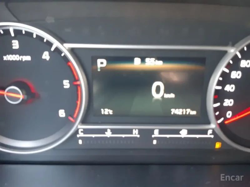 2021 Kia Sorento с пробегом 70 000 км
