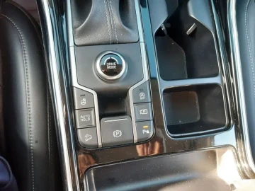 2021 Kia Sorento с пробегом 70 000 км