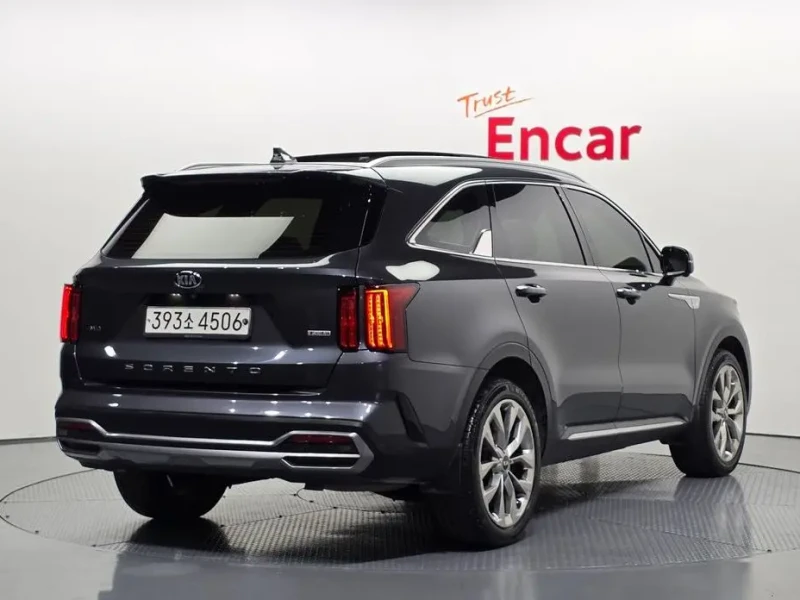 2021 Kia Sorento с пробегом 111 834 км