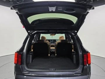 2021 Kia Sorento с пробегом 111 834 км