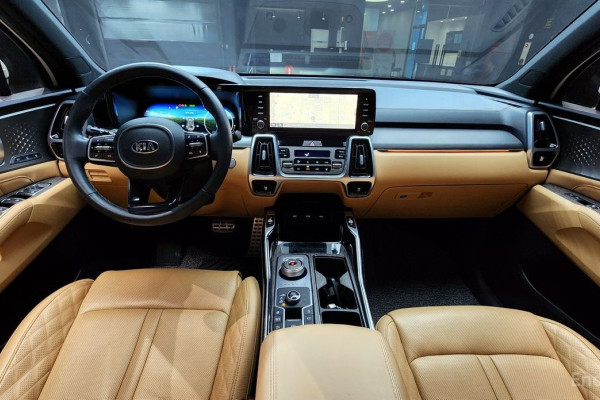 2021 Kia Sorento с пробегом 127 598 км