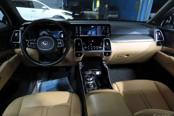 2020 Kia Sorento с пробегом 129 084 км
